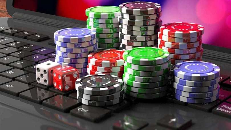 Experience the Thrills at SlotsDynamite Casino